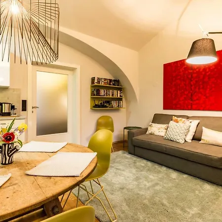 Apartment Yellow Flat By Grazrentals With Location & Free Parking Graz